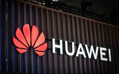 华为重返竞争激发苹果创新：Mate 60系列与iPhone 15系列的较量