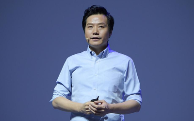 小米雷军在线开怼iPhone：极窄的四等边屏幕很好看！