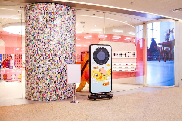 CASETiFY首推华为Mate60系列手机壳 沙龙现场火爆