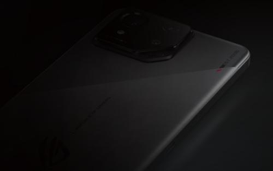 ROG游戏手机8外观曝光！直屏颜值高 1月16日发布